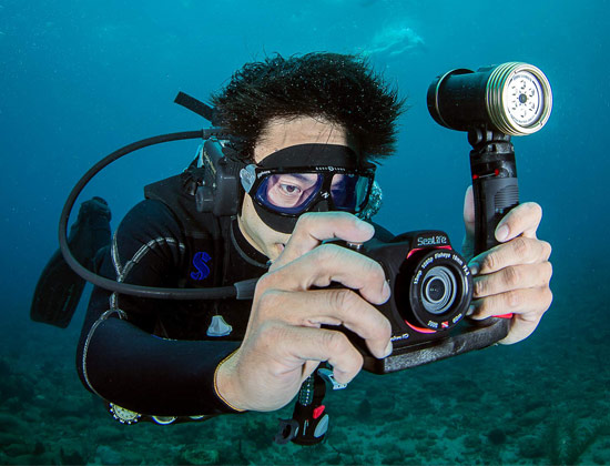 Best Scuba Diving Camera for Beginners (Top 7 Picks) - Underwater Mag