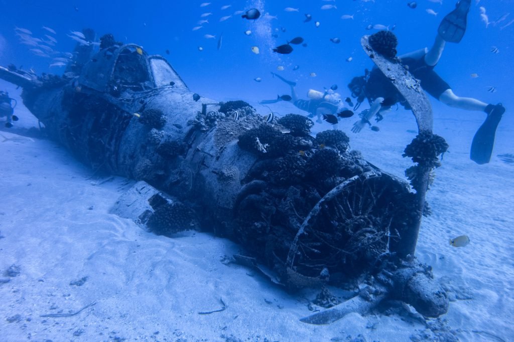 best place to scuba dive in Hawaii